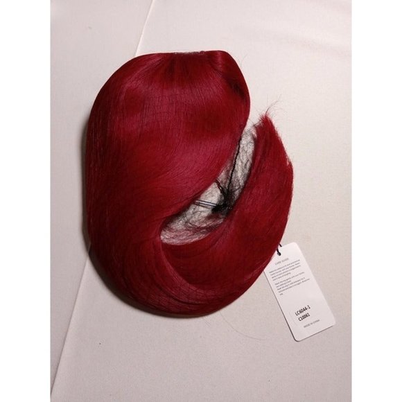 20" Long Red Wig with Bangs -Synthetic (9d1) - Picture 1 of 8